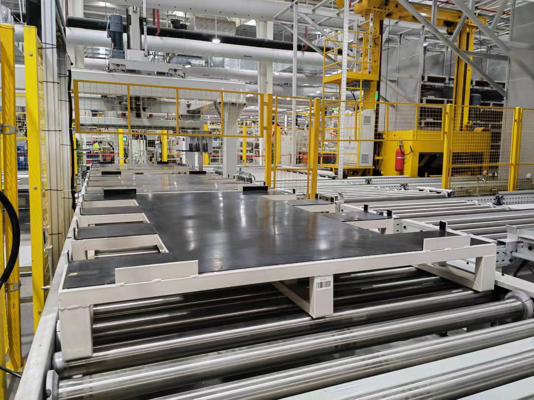 立庫托盤案例——某新能源汽車公